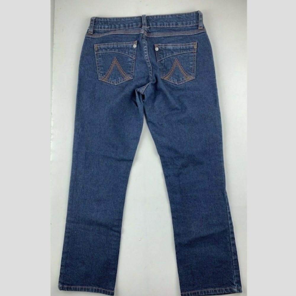 dELiA*s Morgan Dark Denim Capri Jeans - Picture 2 of 8
